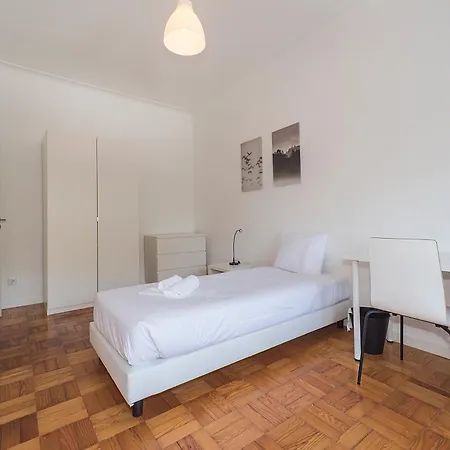 Houze Four Bedroom Near Zoo Apartmán Lisboa